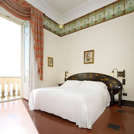 Grand Des Etrangers 5* Syracuse